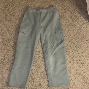 Women’s seafoam green cargo sweatpants